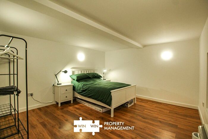 1 Bedroom Flat To Rent In C Flat, Howe Street, Edinburgh, EH3