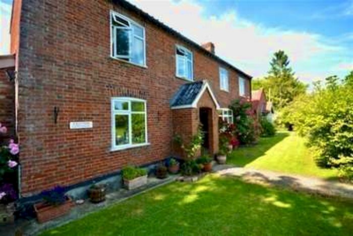4 Bedroom House To Rent In The Common, Fritton, NR15