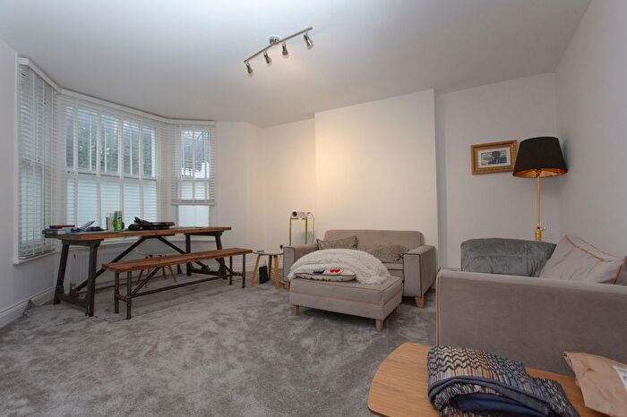 1 Bedroom Flat For Sale In Farringdon Road, London, EC1R