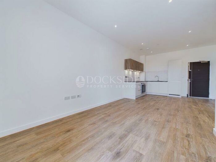 1 Bedroom Apartment To Rent In Prince Regent House, Chatham, ME4