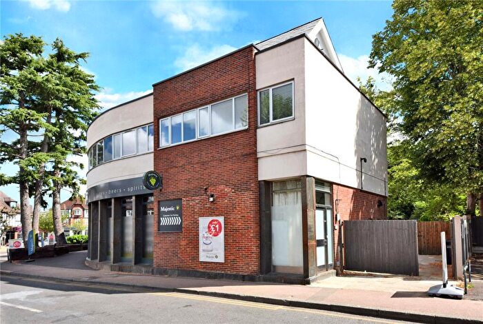 2 Bedroom Apartment To Rent In High Street, Banstead, Surrey, SM7
