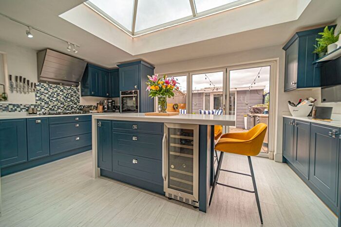 3 Bedroom Property For Sale In Hampshire Crescent, Newport, NP19