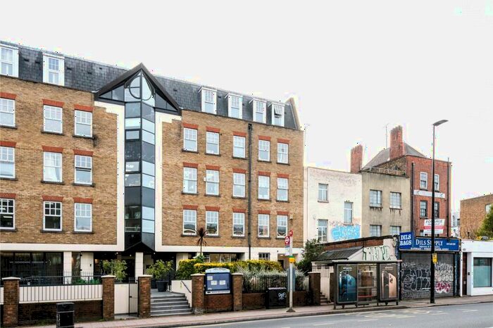 1 Bedroom Apartment To Rent In Hackney Road, London, E2