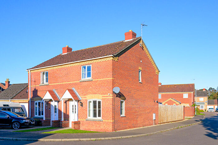 2 Bedroom Semi-Detached House For Sale In Kings Court, Kirton, Boston, PE20
