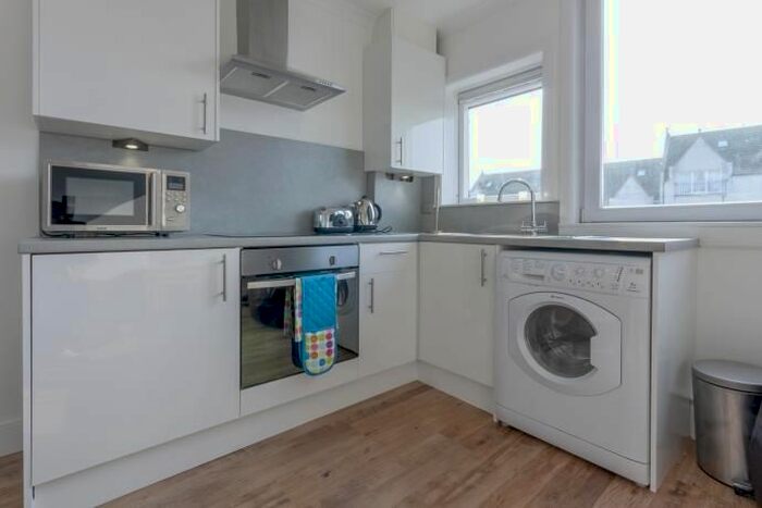 1 Bedroom Flat To Rent In Ashvale Place, Aberdeen, AB10