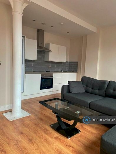3 Bedroom Flat To Rent In Citrus House, Liverpool, L2