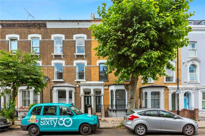 2 Bedroom Apartment To Rent In Dunlace Road, London, E5