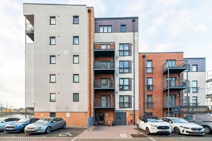 2 Bedroom Flat To Rent In Fairthorn Road, Greenwich, London, SE7