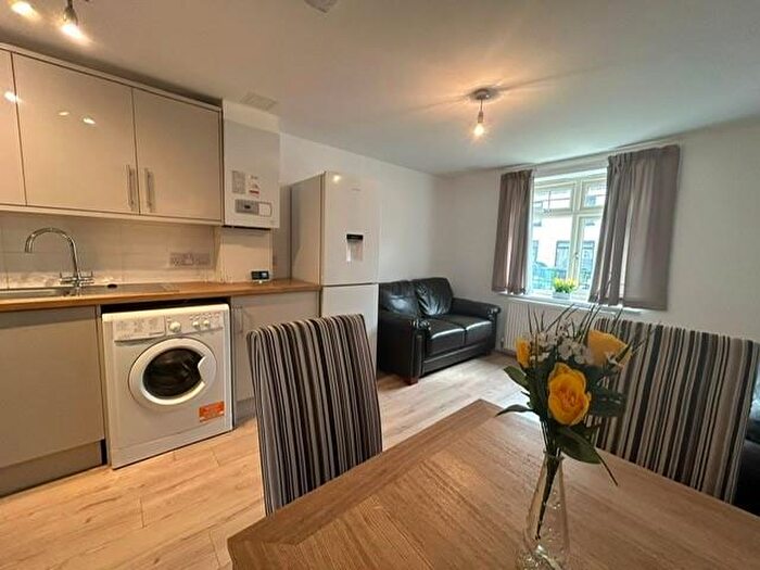 3 Bedroom Flat To Rent In Silver Street, Peterborough, PE2