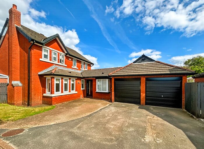 4 Bedroom Detached House To Rent In Copperfields, Lostock, BL6