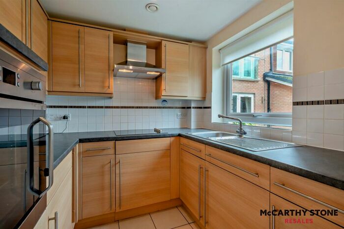 1 Bedroom Apartment For Sale In Wherry Court, Yarmouth Road, Thorpe St. Andrew, Norwich, NR7