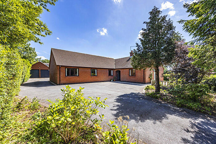 5 Bedroom Detached House For Sale In Cropwell Road, Radcliffe On Trent, Nottinghamshire, NG12