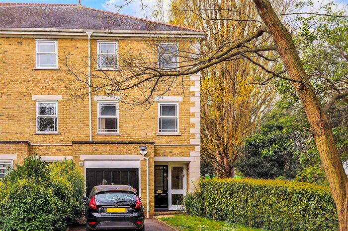 4 Bedroom End Of Terrace House To Rent In Muir Drive, London, SW18