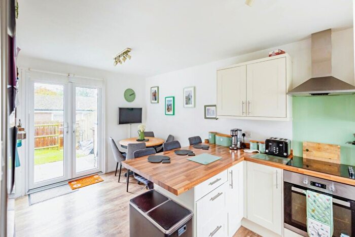 3 Bedroom Terraced House For Sale In Flaxwell Court, Northampton, Northamptonshire, NN3