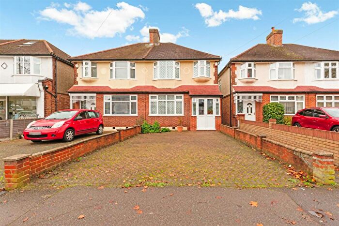 3 Bedroom House To Rent In Sutton Common Road, Sutton, SM3