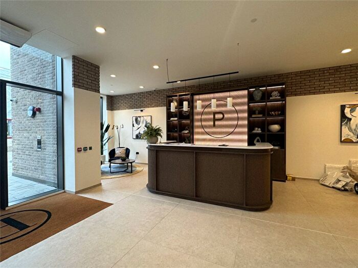 2 Bedroom Flat To Rent In Dispatch House, Postmark. Paragon Square, London, WC1X