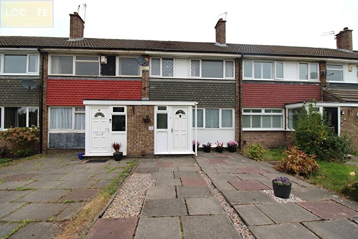 3 Bedroom Terraced House For Sale In Stroma Gardens, Davyhulme, M41
