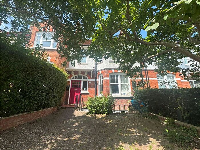 5 Bedroom Terraced House To Rent In Glasslyn Road, London, N8