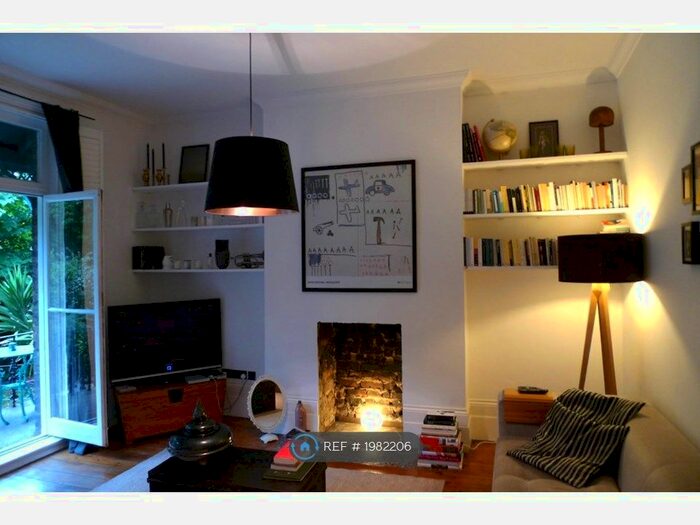 1 Bedroom Flat To Rent In Ground Floor, London, SE14