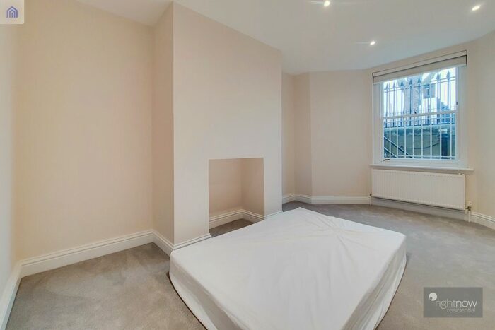 Studio To Rent In Vincent Square, London, SW1P