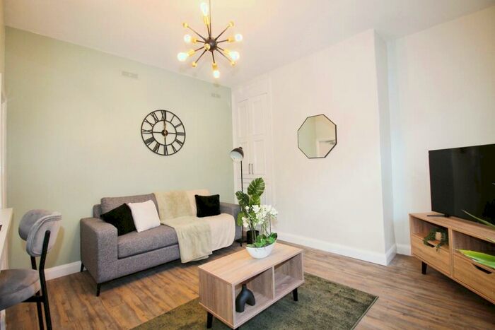 2 Bedroom Terraced House To Rent In Kelsall Terrace, Hyde Park, Leeds, LS6