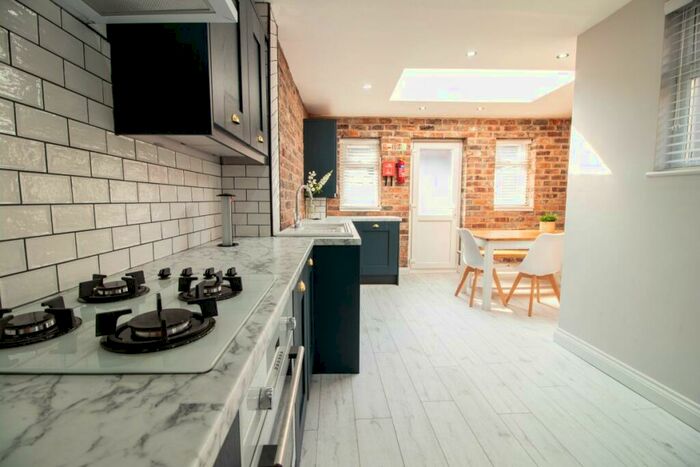 7 Bedroom Property To Rent In Langton Road, Liverpool, L15