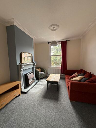 3 Bedroom End Of Terrace House To Rent In -Bed Student Property, Cromwell Street, NG7