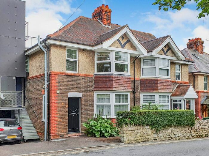 1 Bedroom Flat To Rent In Old Castle Road, Weymouth, Dorset, DT4