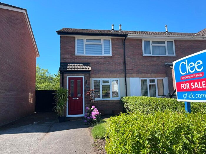 2 Bedroom End Of Terrace House For Sale In Gwaun Afan, Cwmavon, Port Talbot, Neath Port Talbot., SA12