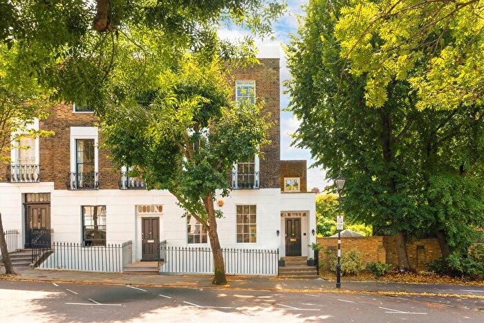 4 Bedroom End Of Terrace House To Rent In Great Percy Street, Islington, WC1X