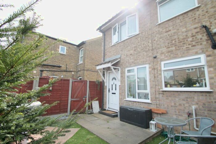 1 Bedroom Property To Rent In Otterfield Road, West Drayton, UB7