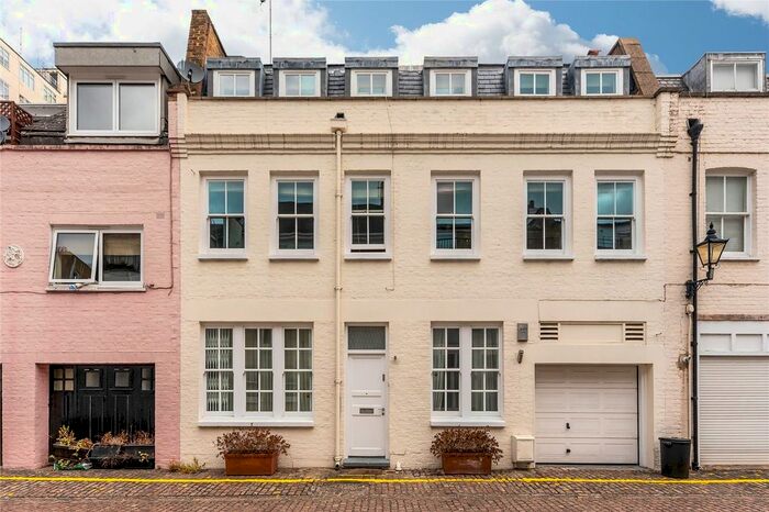 3 Bedroom Mews House To Rent In Princes Gate Mews, South Kensington, London, SW7