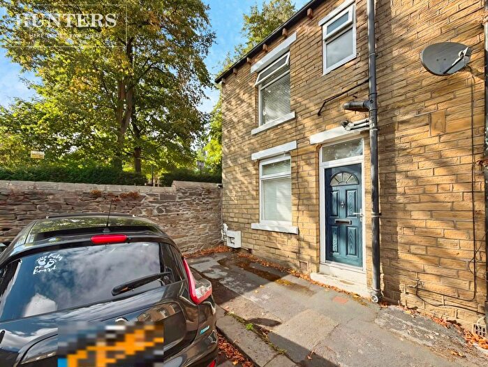2 Bedroom Terraced House For Sale In Bowman Street, Halifax, HX1