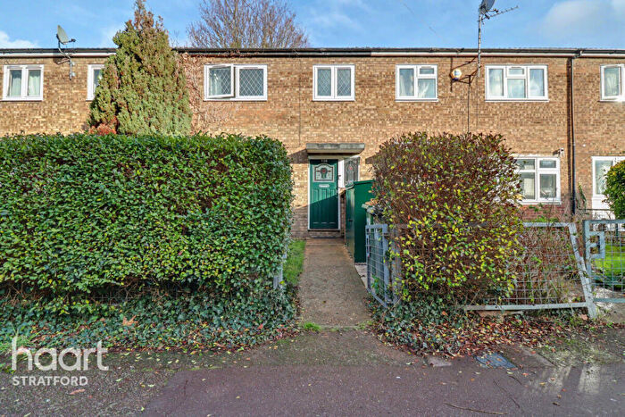 3 Bedroom Terraced House For Sale In Wellington Road, Forest Gate, E7