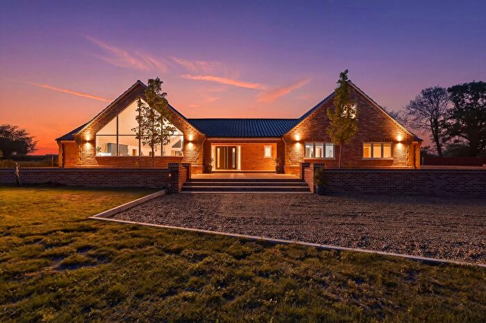 6 Bedroom Detached House For Sale In Swamp Lane, Great Ellingham, NR17