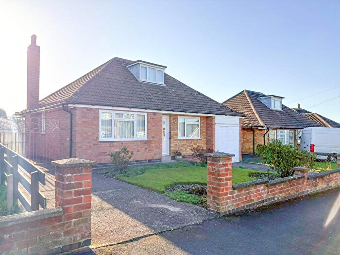 2 Bedroom Detached House For Sale In Prince Drive, Oadby, LE2