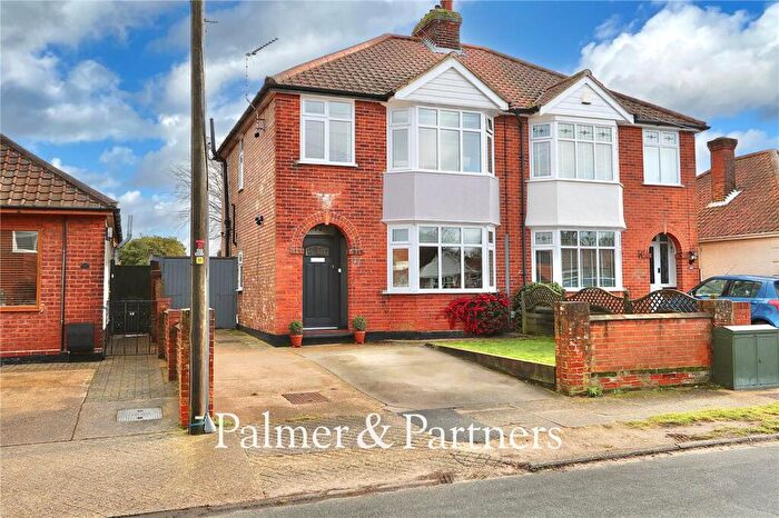 3 Bedroom Semi Detached House For Sale In Princethorpe Road, Ipswich, Suffolk, IP3