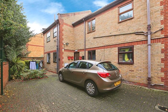 1 Bedroom Flat For Sale In Monument Street, Peterborough, PE1