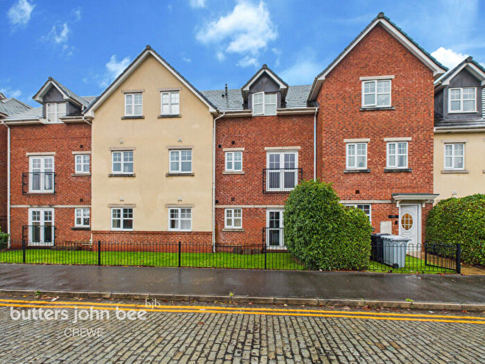 2 Bedroom Flat For Sale In Partridge Close, Crewe, CW1