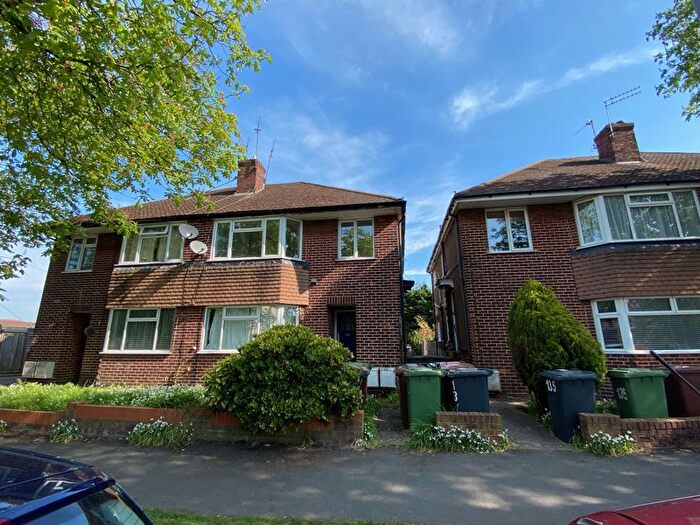 1 Bedroom Maisonette To Rent In The Walk, Potters Bar, EN6
