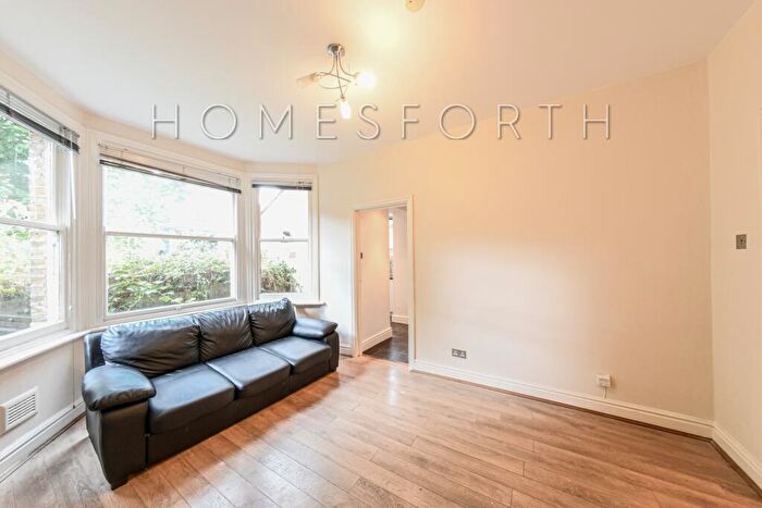 1 Bedroom Apartment To Rent In Cavendish Road, Kilburn, NW6