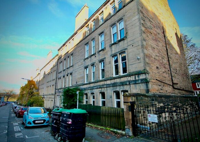 2 Bedroom Flat To Rent In Dean Park Street, Comely Bank, Edinburgh, EH4
