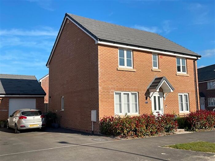 4 Bedroom Detached House For Sale In Melbury Beacon View, Shaftesbury, SP7