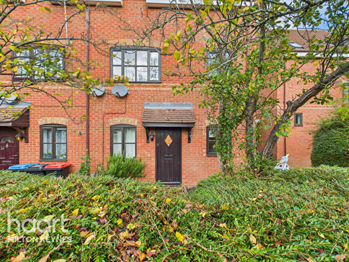 1 Bedroom Maisonette For Sale In Grace Avenue, Milton Keynes, MK6