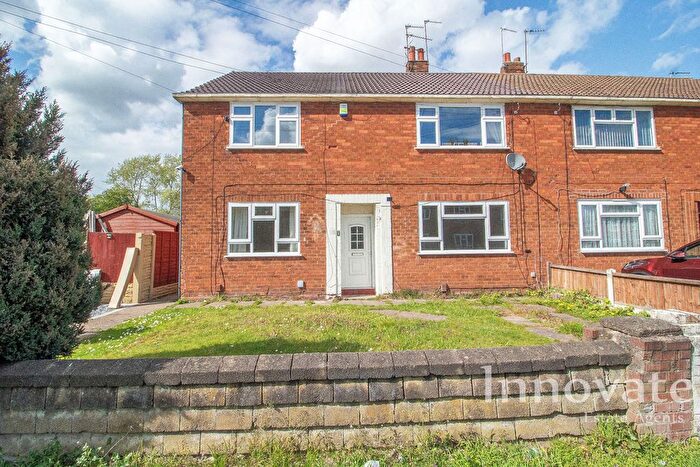 2 Bedroom Maisonette For Sale In St. Johns Road, Tipton, DY4
