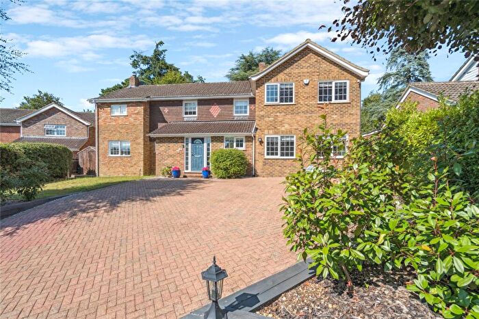 5 Bedroom Detached House For Sale In Oakwood, Berkhamsted, Hertfordshire, HP4