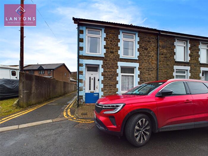 3 Bedroom End Of Terrace House For Sale In Lewis Street, Pentre, Rhondda Cynon Taf, CF41