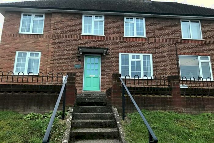 4 Bedroom Semi-Detached House To Rent In Bath Lane Terrace, Buckingham, Buckingham, Buckinghamshire, MK18