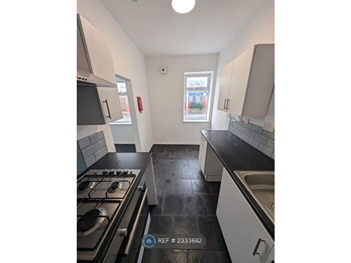 3 Bedroom Flat To Rent In Poulton Road, Wallasey, CH44