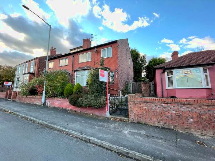Houses for sale & to rent in SK7 4EW, Napier Street, Hazel Grove Stockport